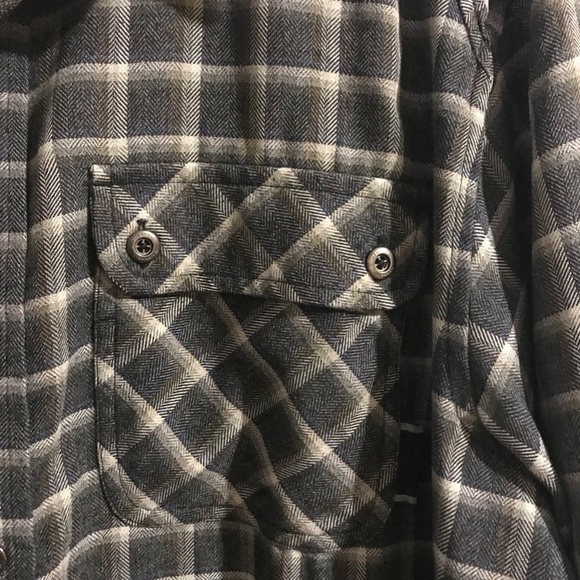 Merrell OptI-Wick Button Down Shirt - Picture 3 of 4